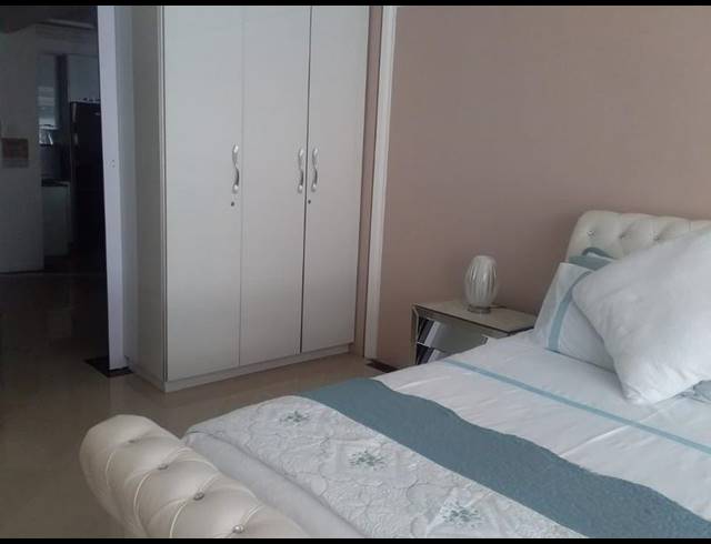 1 BEDROOM PROPERTY TO RENT IN NORTH BEACH